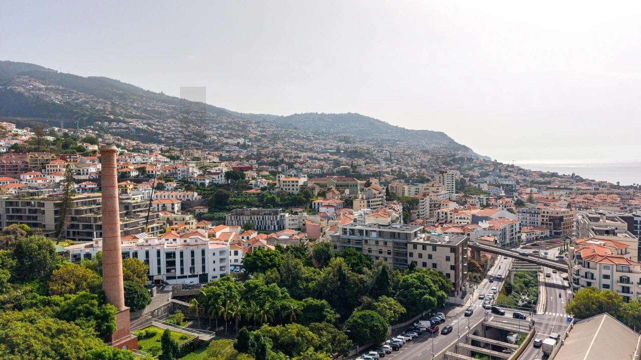 Apartamento T2 para Venda em Funchal (Santa Luzia) Foto 13