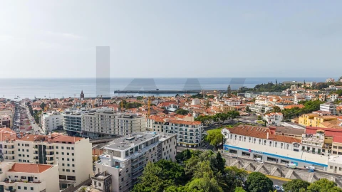 Apartamento T2 para Venda em Funchal (Santa Luzia)