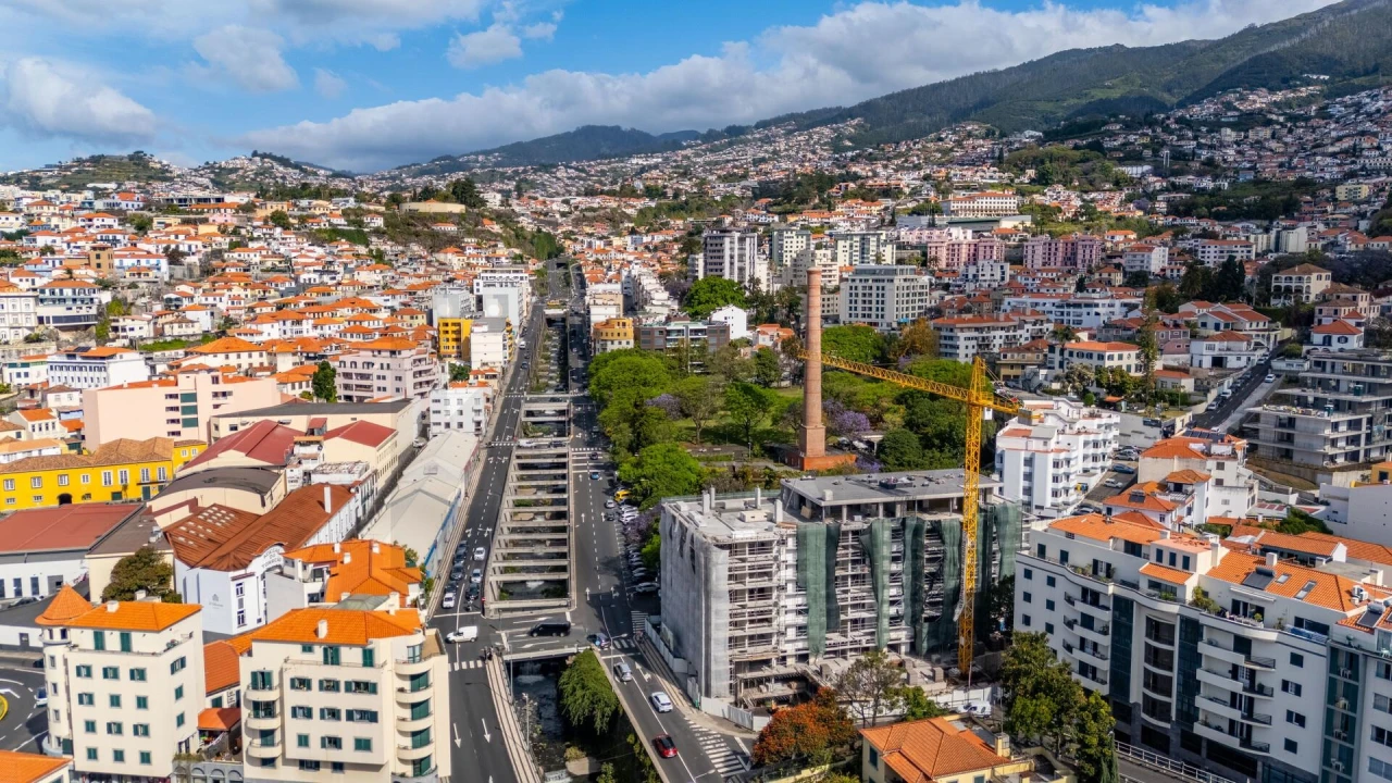 Apartamento T2 para Venda em Funchal (Santa Luzia) Foto 25