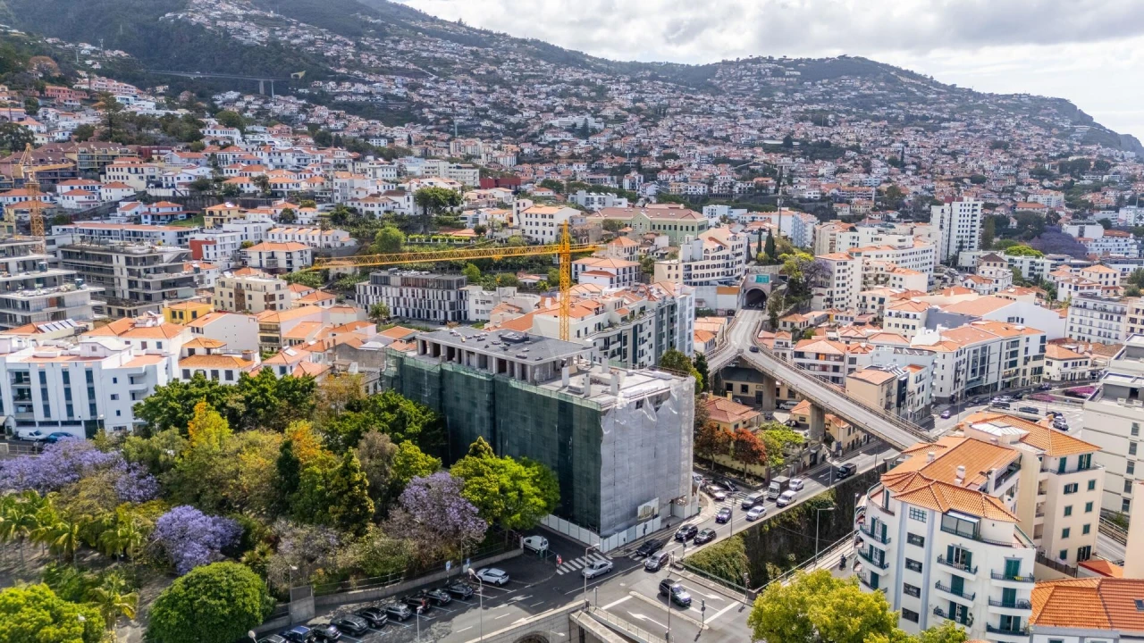 Apartamento T2 para Venda em Funchal (Santa Luzia) Foto 22