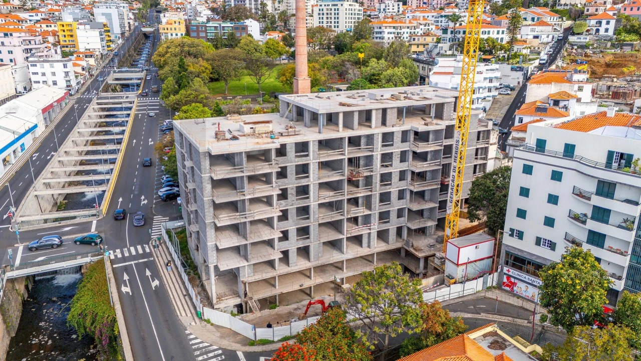 Apartamento T2 para Venda em Funchal (Santa Luzia) Foto 5