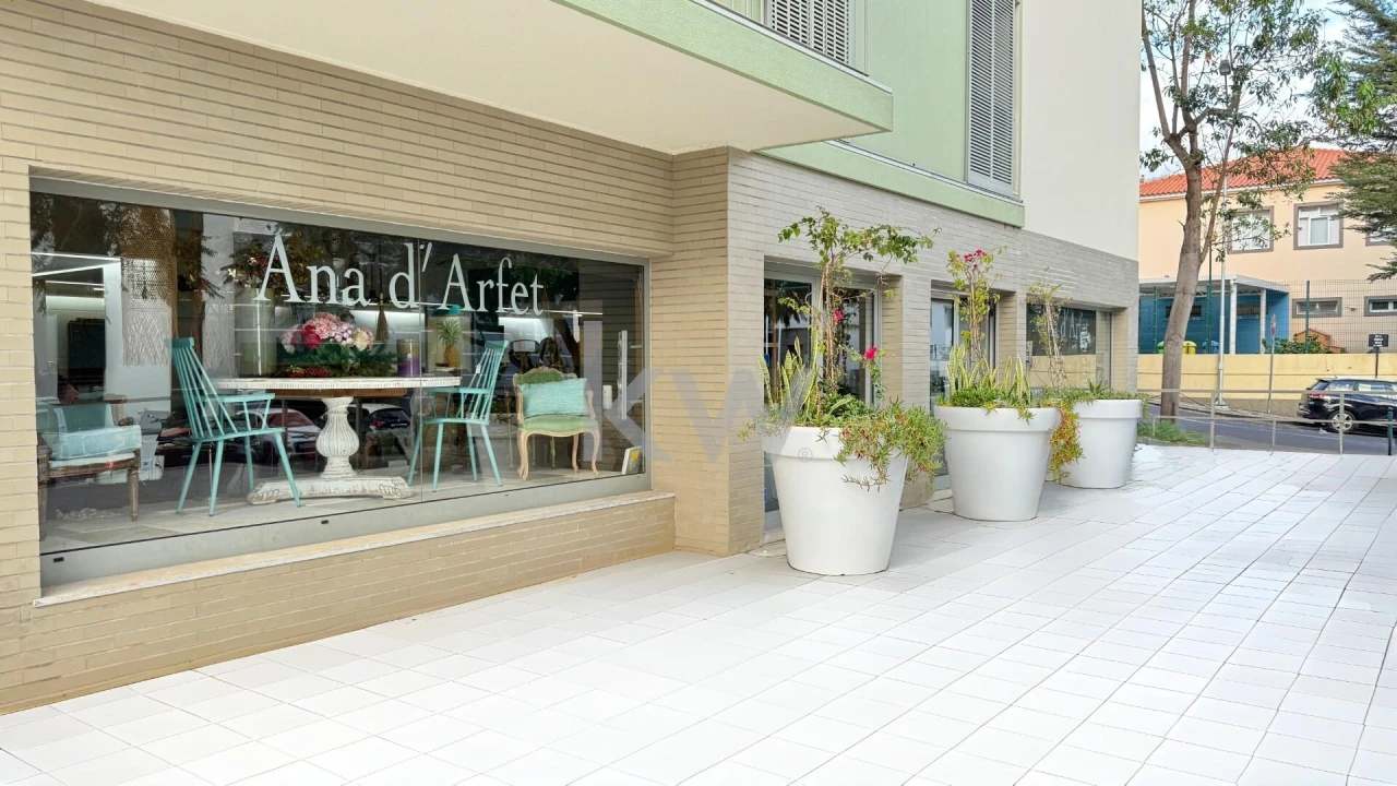 Loja para Venda em Funchal (São Pedro) Foto 4