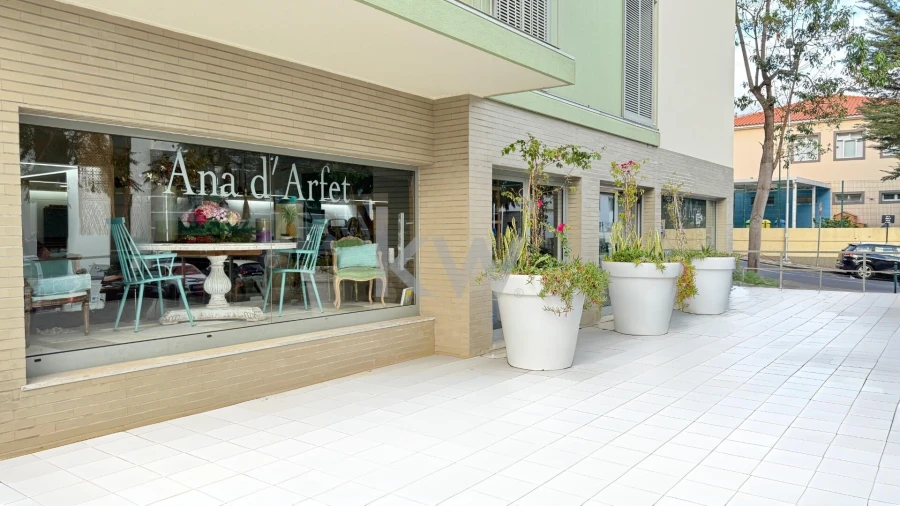 Loja para Venda em Funchal (São Pedro) Foto 4