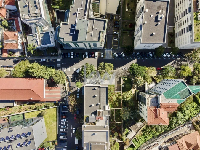 Loja para Venda em Funchal (São Pedro) Foto 20