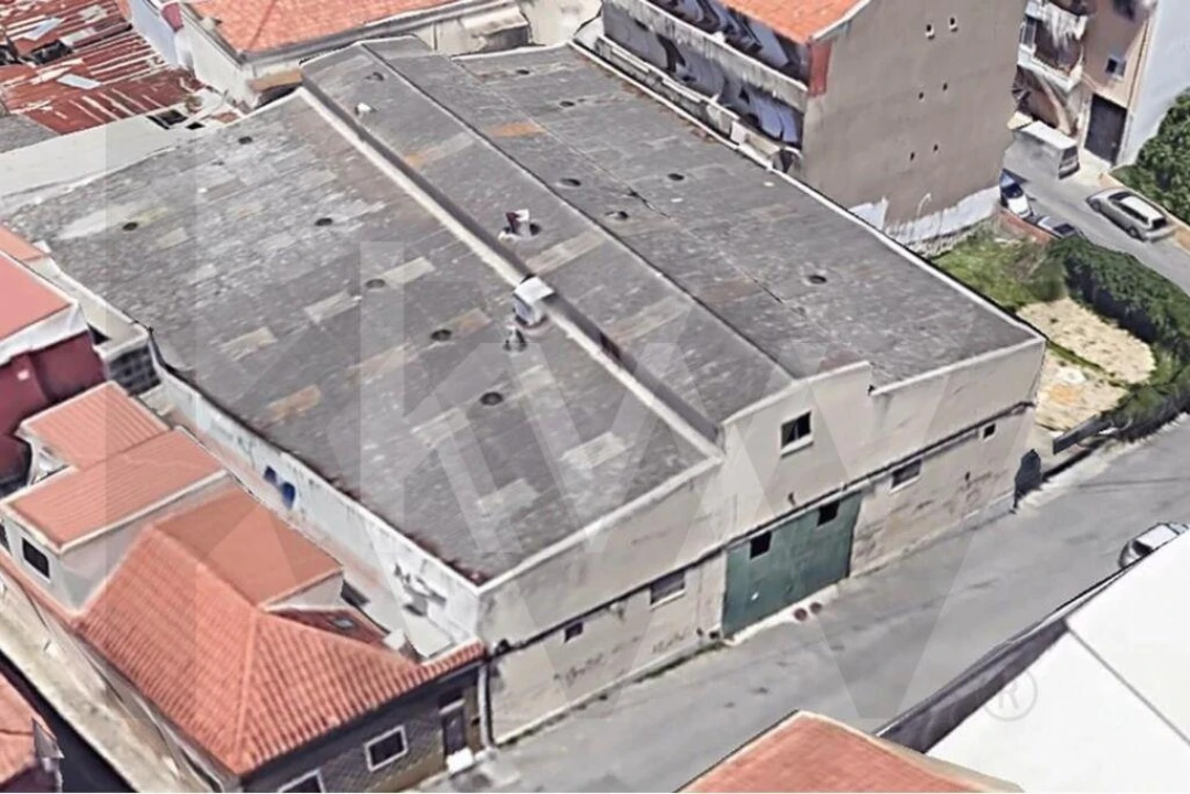 Armazém para Venda em Santa Iria de Azoia, São João da Talha e Bobadela Foto 24