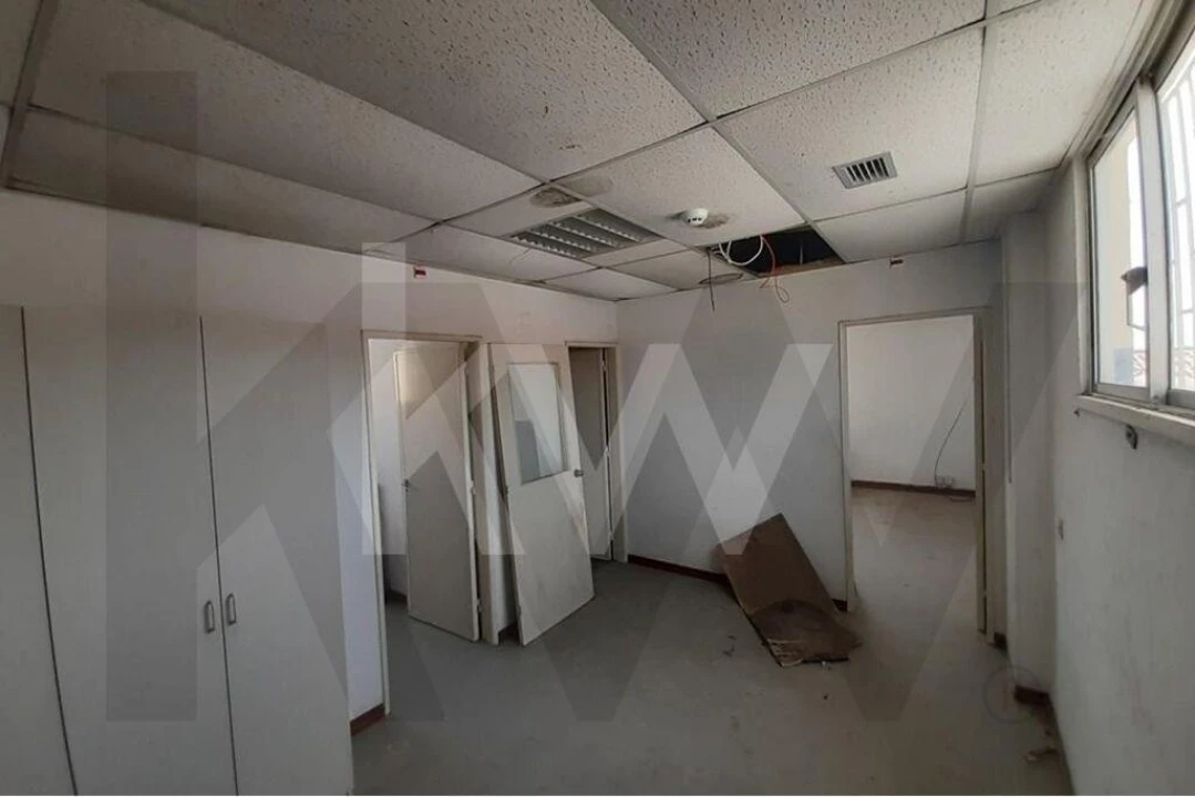 Armazém para Venda em Santa Iria de Azoia, São João da Talha e Bobadela Foto 31