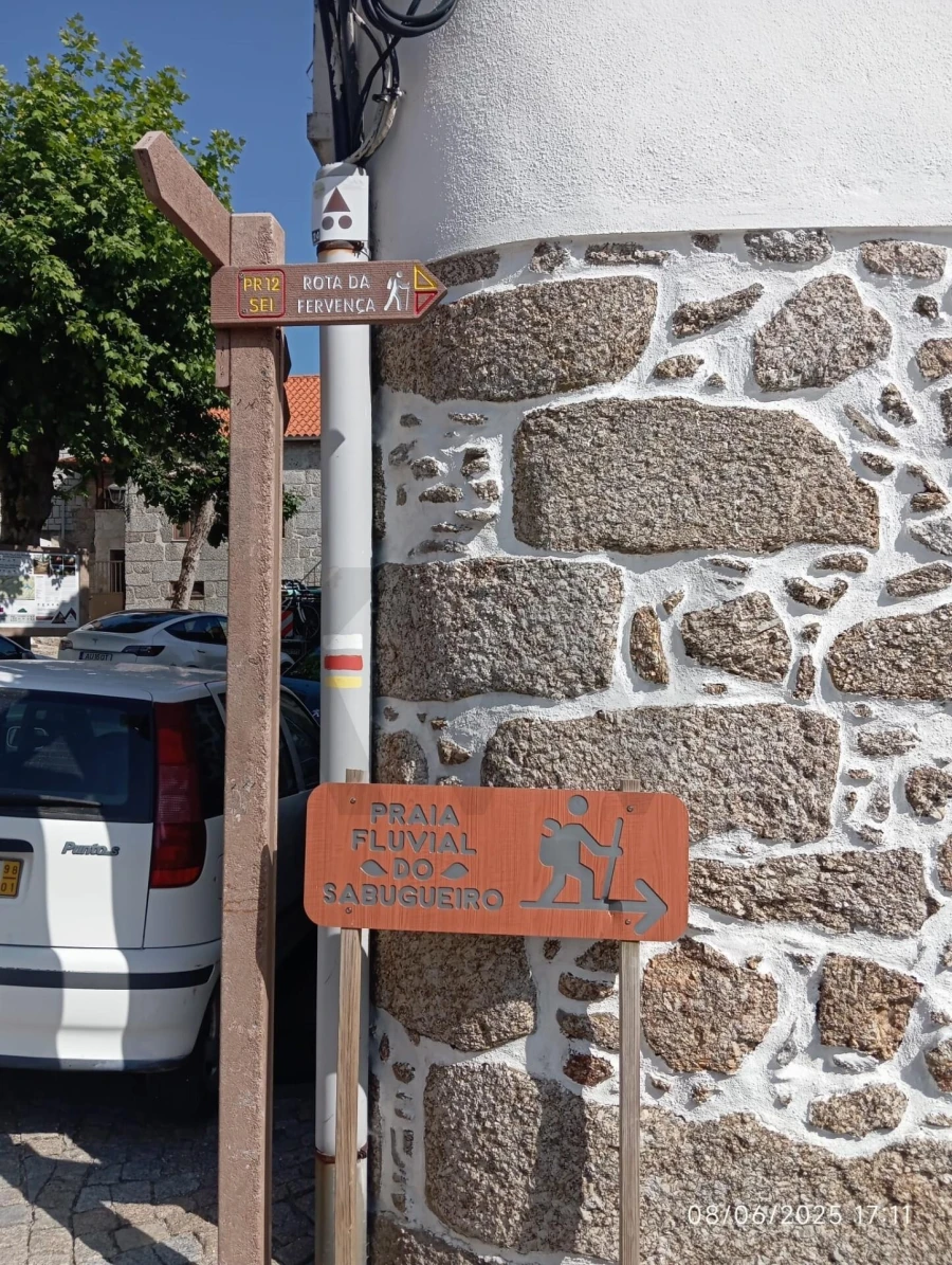 Moradia T4 para Venda em Sabugueiro Foto 31