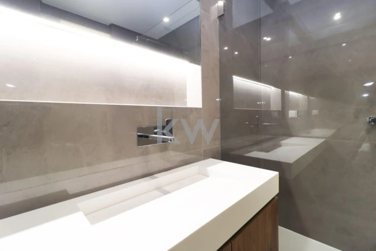 Apartamento T3 para Venda em Carcavelos e Parede Foto 46