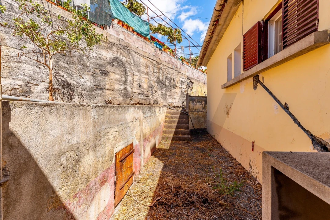 Moradia T3 para Venda em São Gonçalo Foto 20