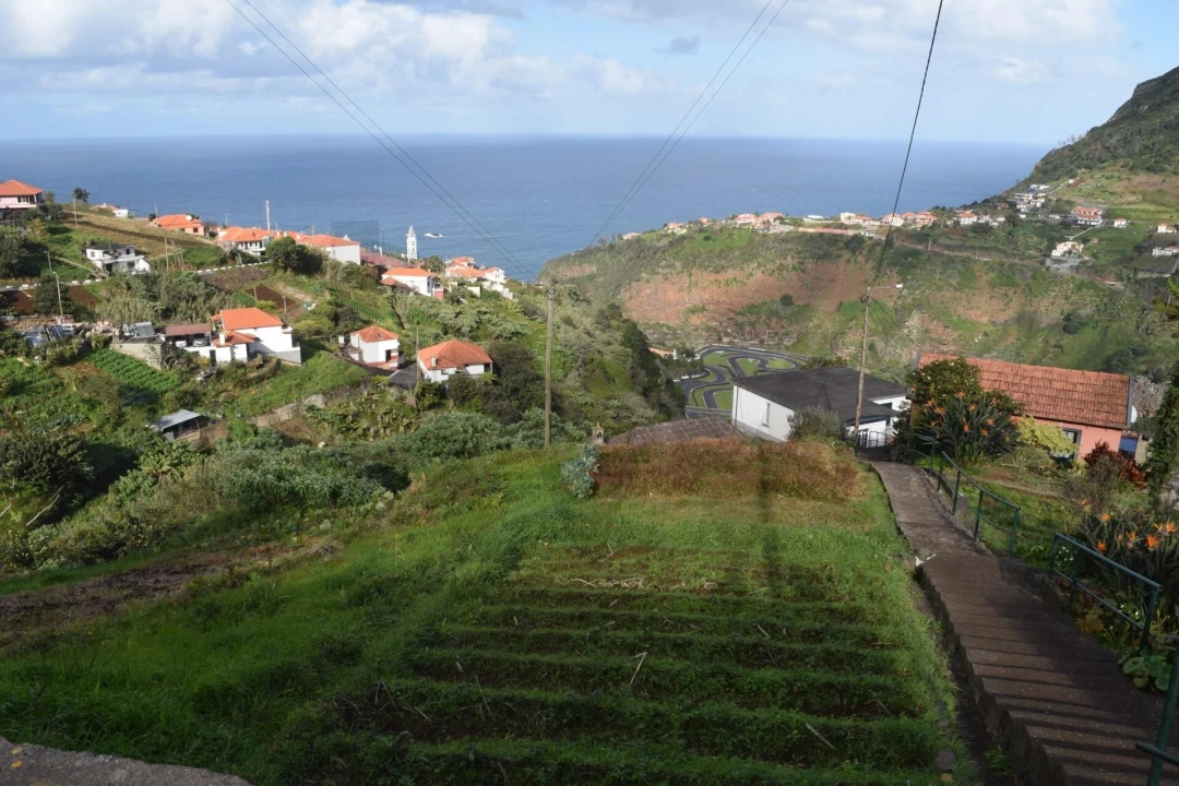 Terreno para Venda em São Roque do Faial Foto 11