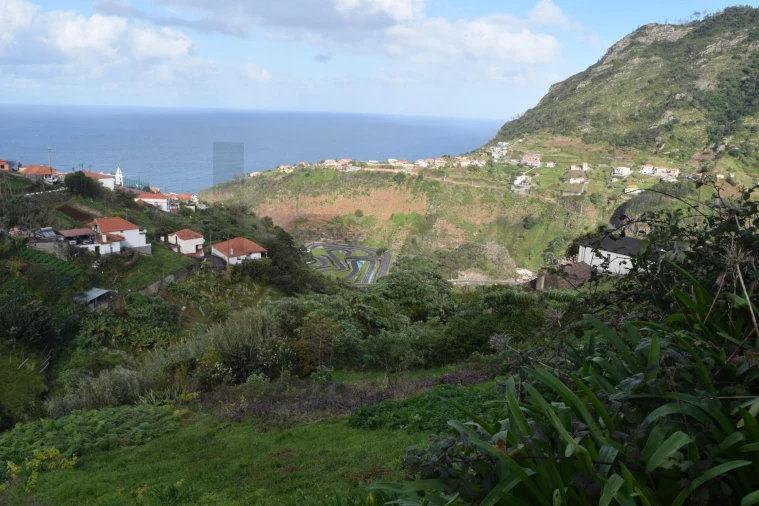 Terreno para Venda em São Roque do Faial Foto 19