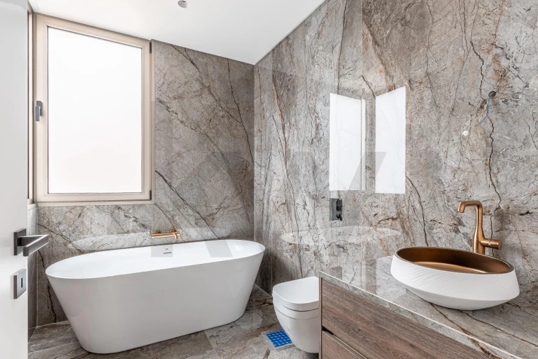 Moradia T4 para Venda em Canhas Foto 17