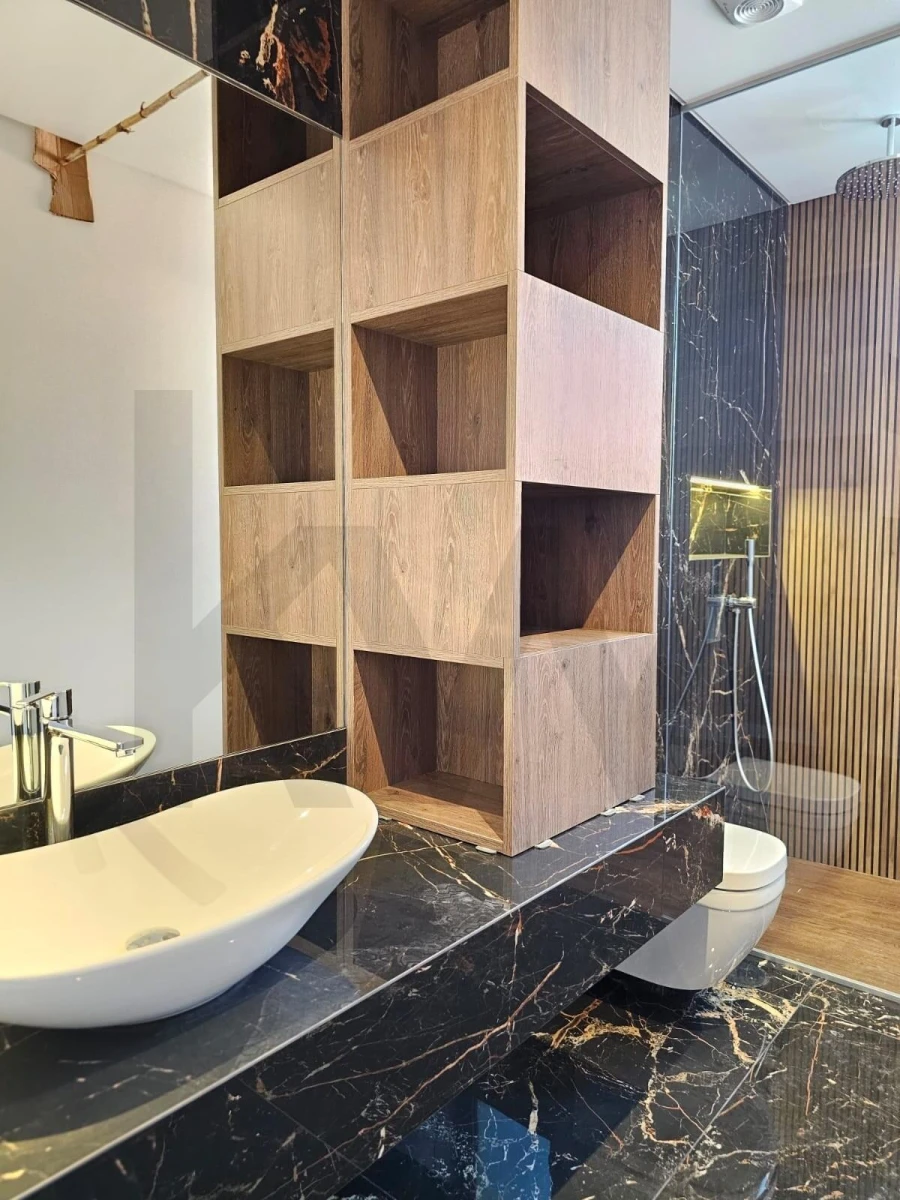 Moradia T4 para Venda em Canhas Foto 25