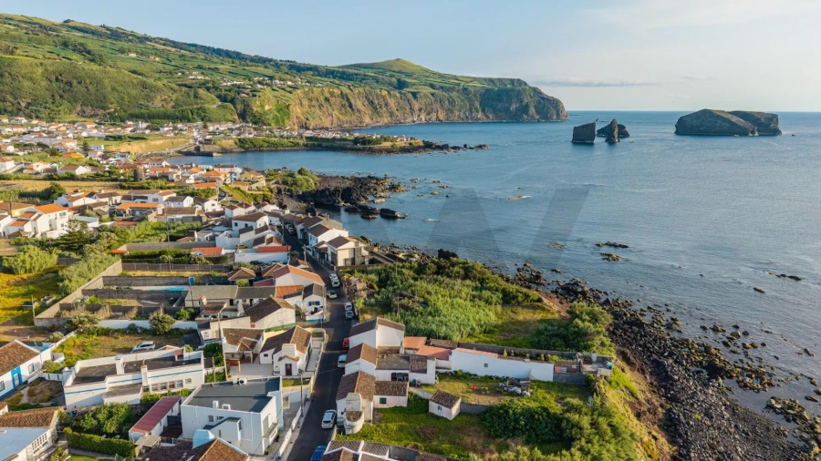 Moradia T4 para Venda em Mosteiros Foto 28