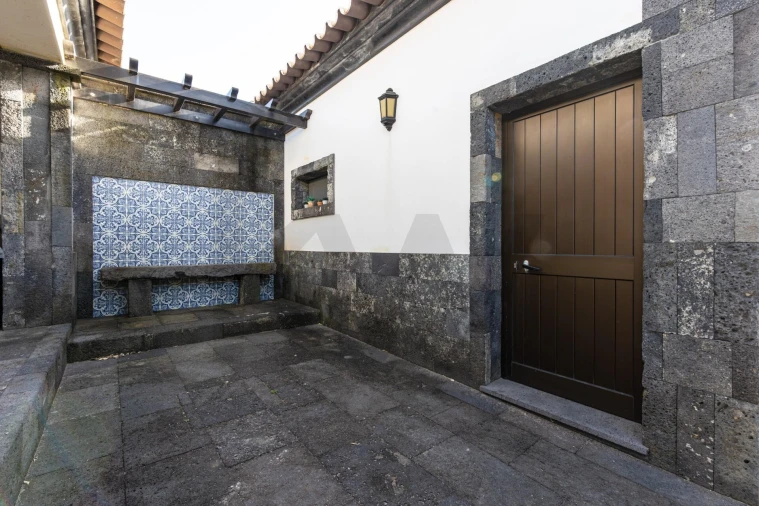 Moradia T4 para Venda em Mosteiros Foto 14