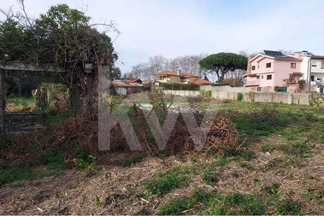 Terreno para Venda em Gulpilhares e Valadares Foto 6