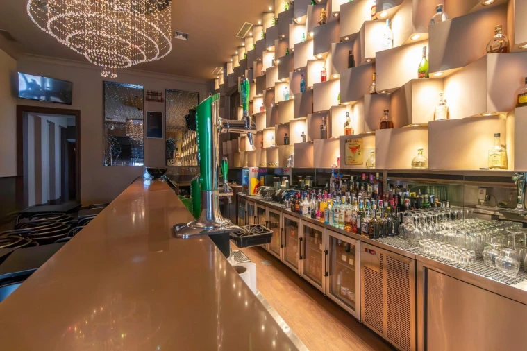 Negócio para Trespasse em Cedofeita, Santo Ildefonso, Sé, Miragaia, São Nicolau e Vitória Foto 2