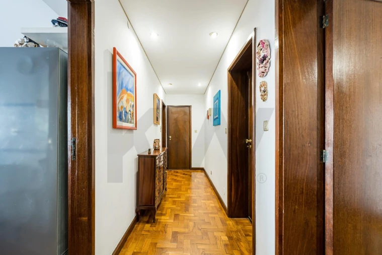 Moradia T8 para Venda em Ramalde Foto 12