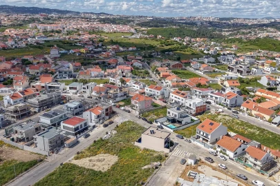 Moradia T4 para Venda em São Domingos de Rana