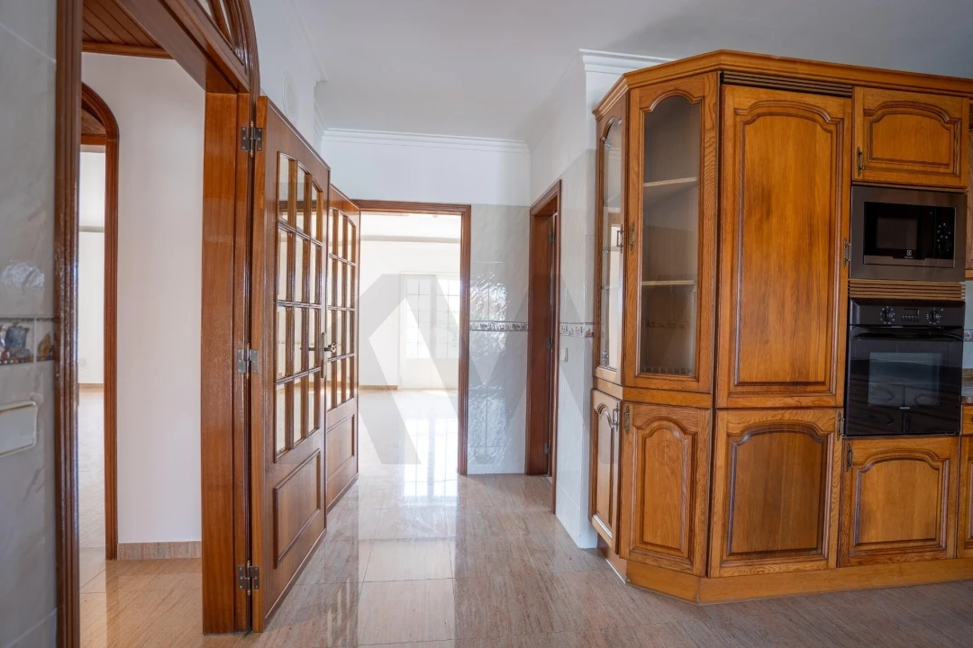 Moradia T5 para Venda em Rio de Mouro Foto 22