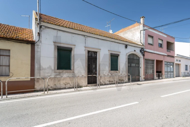 Moradia T5 para Venda em Almeirim Foto 76