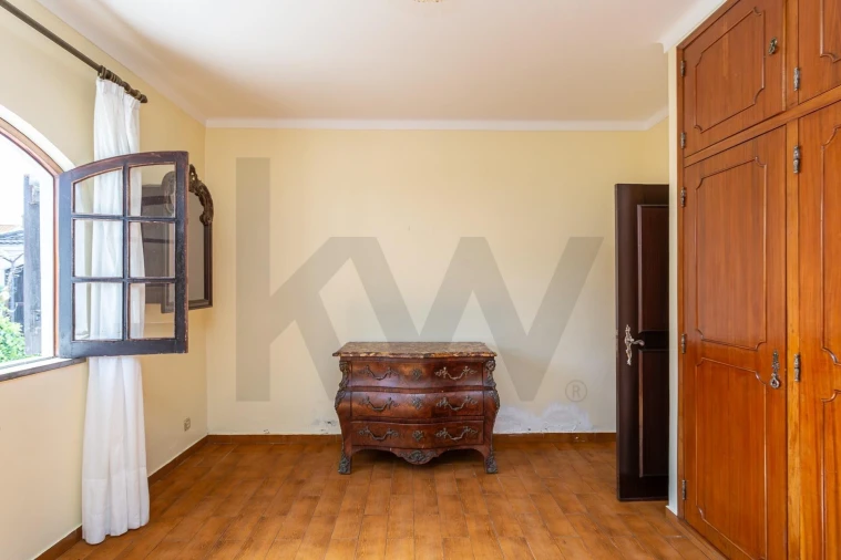 Moradia T5 para Venda em Almeirim Foto 59