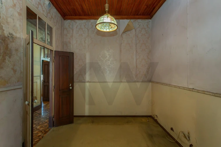 Moradia T5 para Venda em Almeirim Foto 20