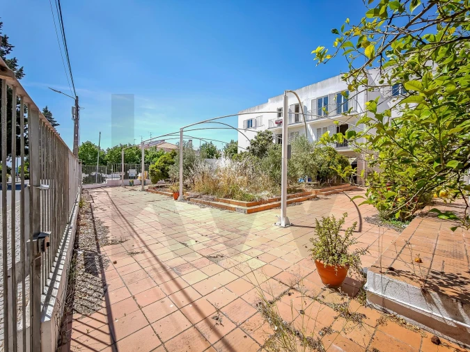 Prédio para Venda em Alter do Chão Foto 24