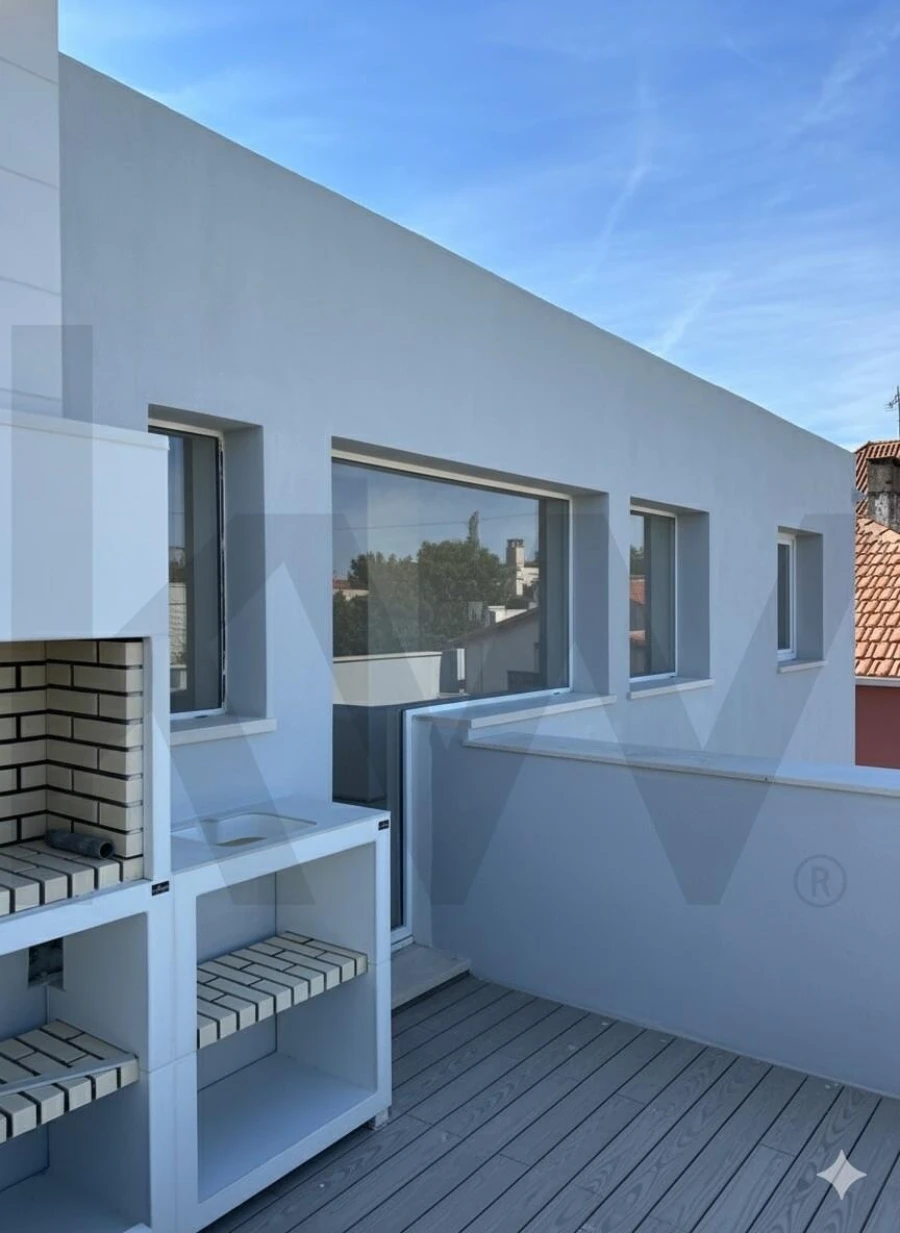 Moradia T7 para Venda em Romeira e Várzea Foto 13