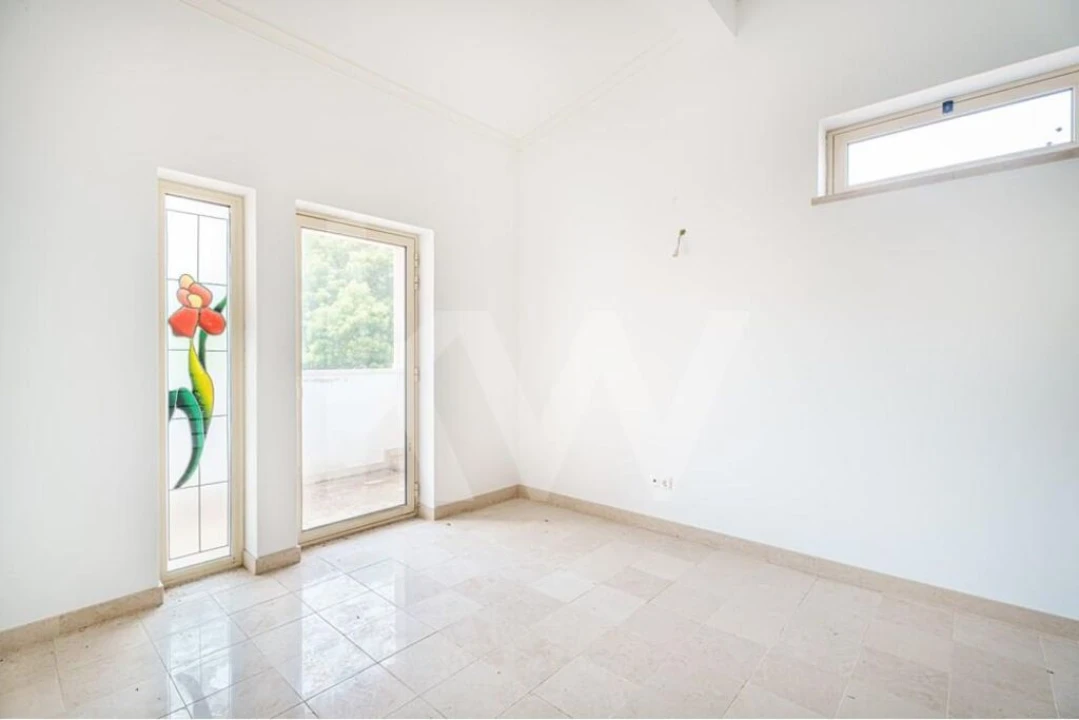 Moradia T5 para Venda em Fatima Foto 13