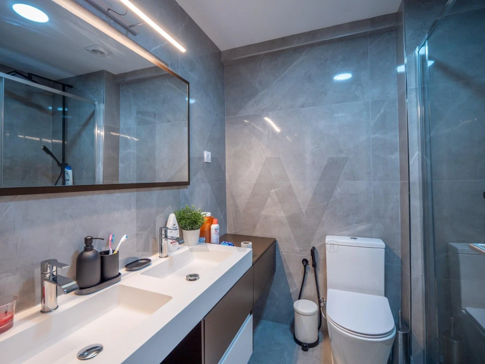 Apartamento T2 para Venda em Camarate, Unhos e Apelação Foto 9