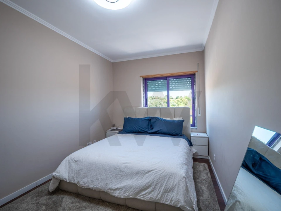 Apartamento T2 para Venda em Camarate, Unhos e Apelação Foto 13