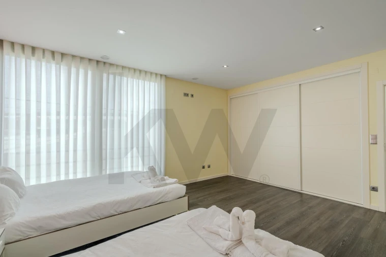 Moradia T4 para Venda em Santa Maria, São Pedro e Matacães Foto 30