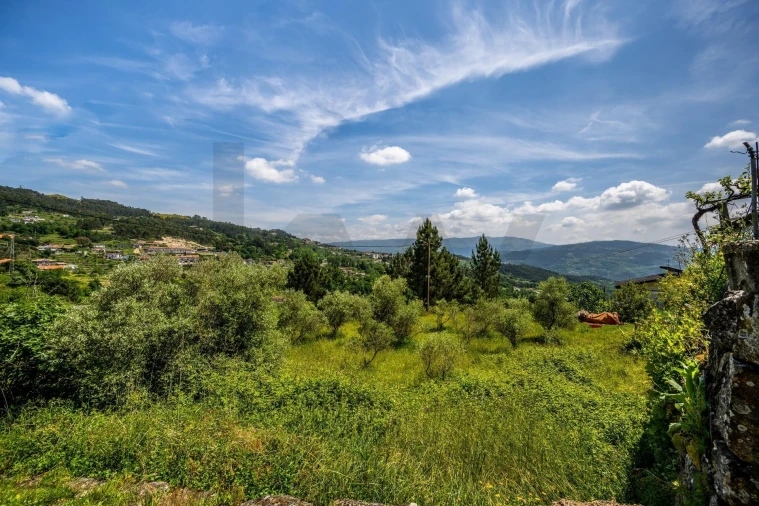 Moradia T4 para Venda em Penhalonga e Paços de Gaiolo Foto 18