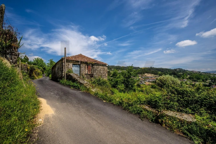 Moradia T4 para Venda em Penhalonga e Paços de Gaiolo Foto 4