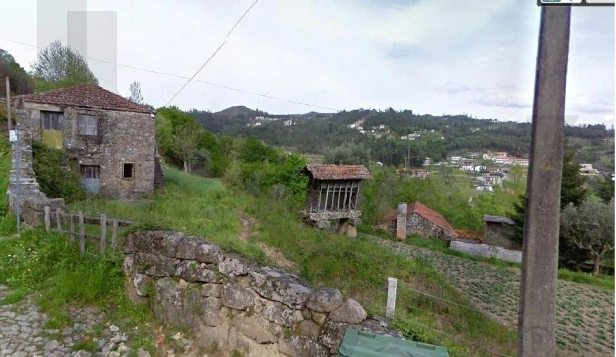 Moradia T4 para Venda em Penhalonga e Paços de Gaiolo Foto 7