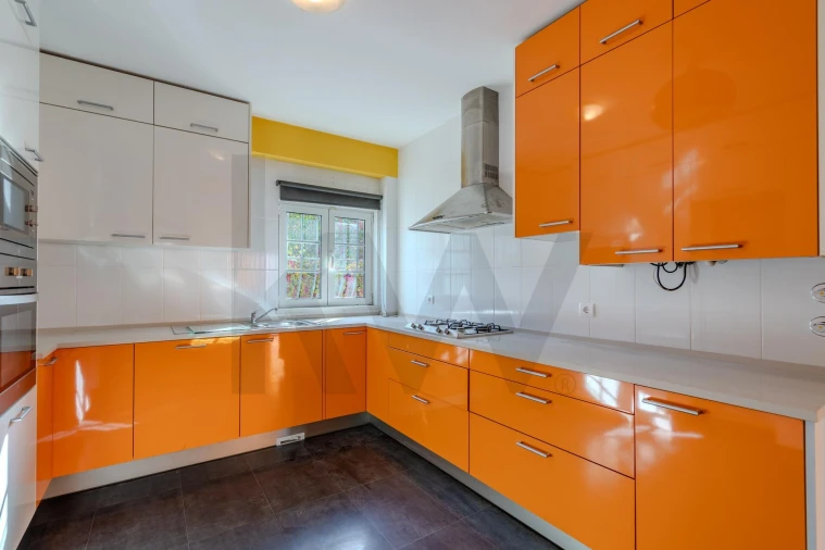 Moradia T5 para Venda em Marvila Foto 11