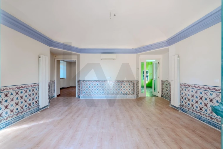 Moradia T5 para Venda em Marvila Foto 4