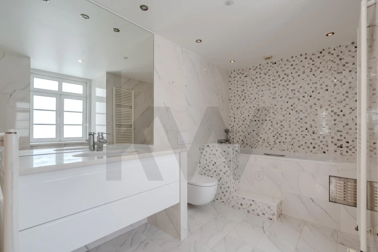 Moradia T5 para Venda em Marvila Foto 28