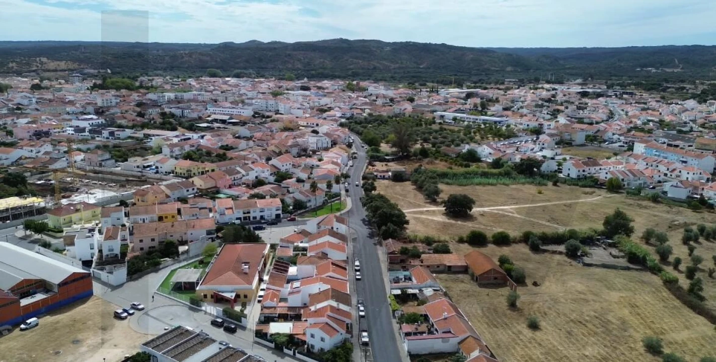 Terreno para Venda em Grândola e Santa Margarida da Serra Foto 1