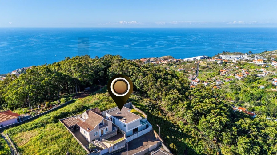 Moradia T3 para Venda em Caniço Foto 4