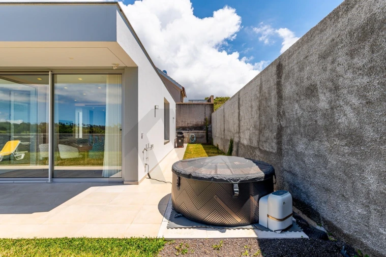 Moradia T3 para Venda em Caniço Foto 10