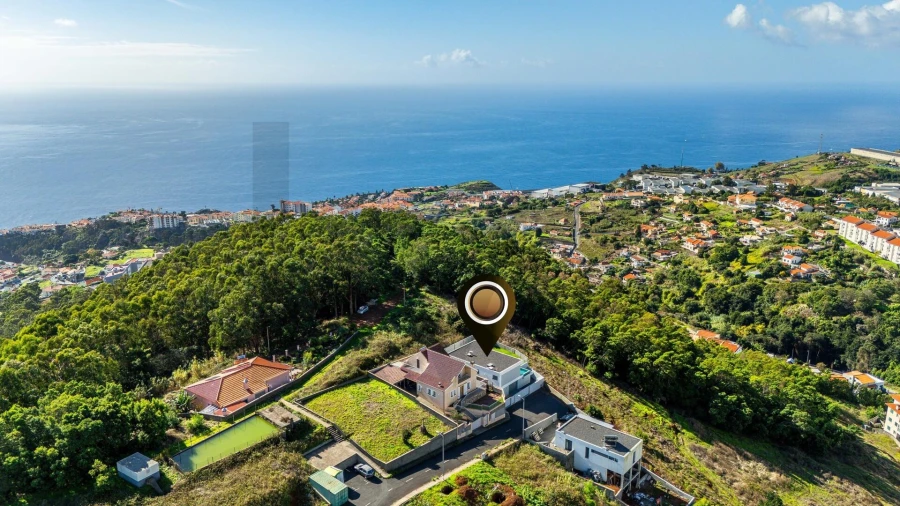 Moradia T3 para Venda em Caniço Foto 54