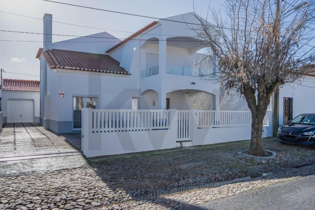 Moradia T3 para Venda em Faro do Alentejo Foto 1