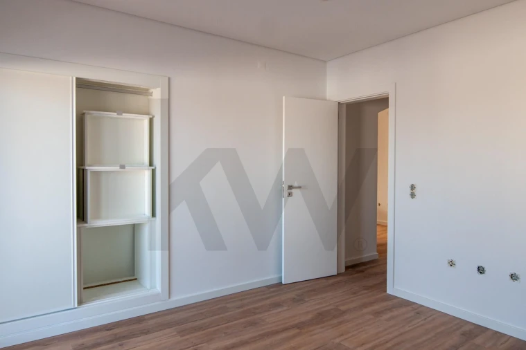 Moradia T3 para Venda em Faro do Alentejo Foto 31