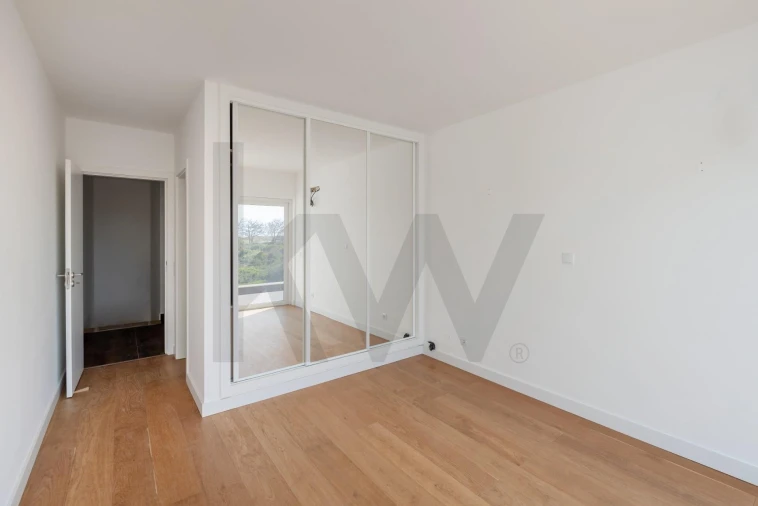 Moradia T3 para Venda em Vila de Sagres Foto 22