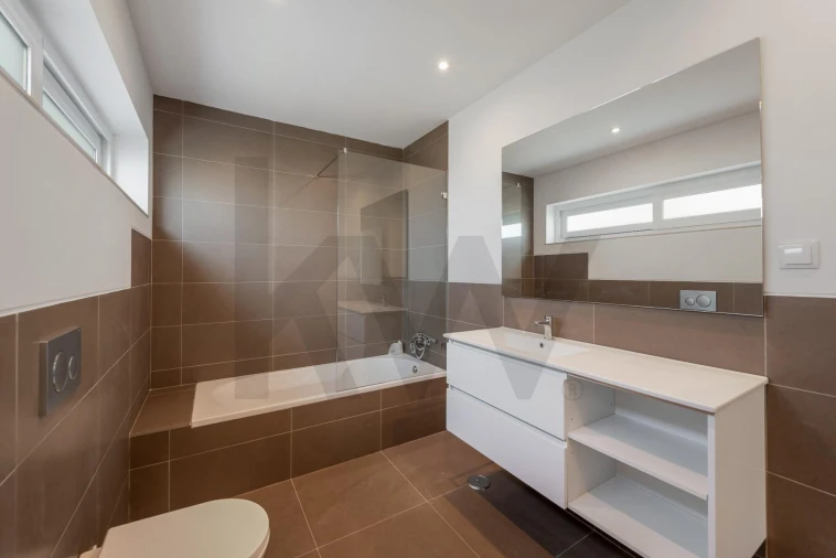 Moradia T3 para Venda em Vila de Sagres Foto 24