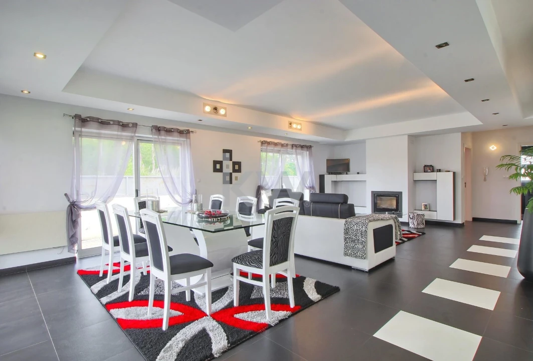 Moradia T3 para Venda em Oliveirinha Foto 3