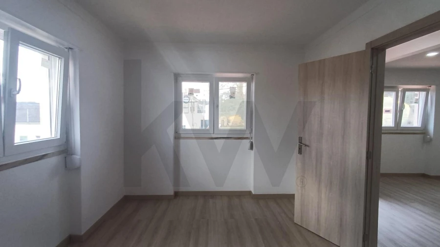 Moradia T3 para Venda em Nossa Senhora do Pópulo, Coto e São Gregório Foto 4