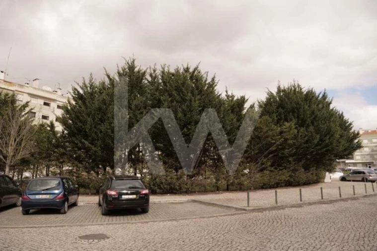 Armazém para Venda em Agualva e Mira-Sintra Foto 12